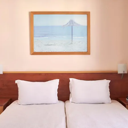 Favie Suzanne By Ghh Hotel Tínos