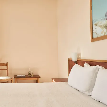 Otel Favie Suzanne By Ghh 3*
