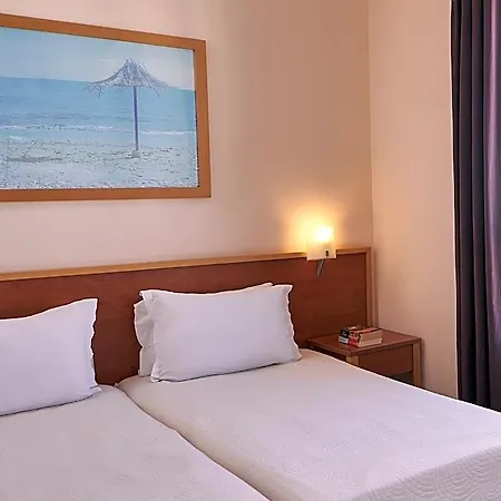 Hotel Favie Suzanne By Ghh