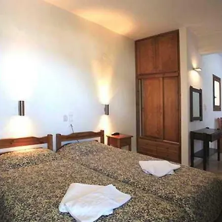 Hotel Favie Suzanne By Ghh Tínos