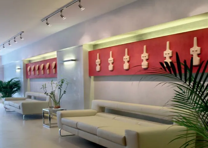 Hotel Favie Suzanne 3*