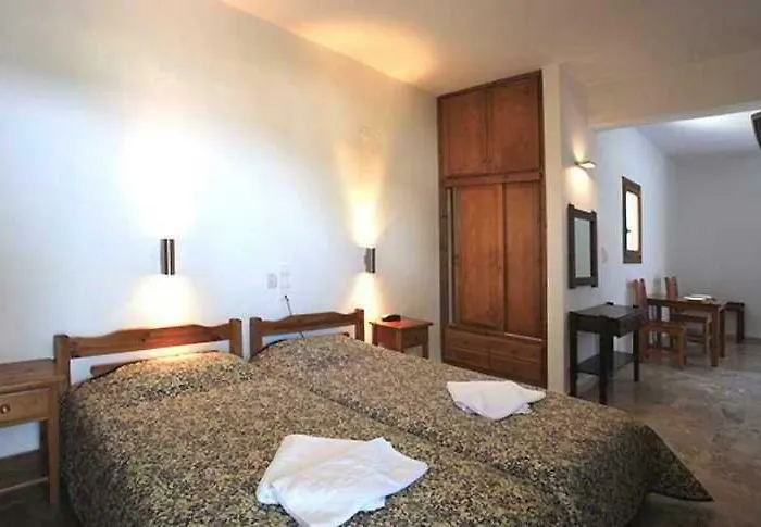 Hotel Favie Suzanne Tínos